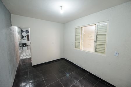 Casa para alugar com 100m², 2 quartos e 1 vagaQuarto