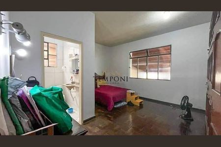 Casa à venda com 4 quartos, 300m² em Santa Terezinha, Belo Horizonte