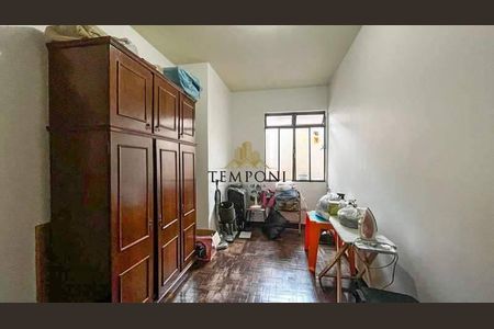 Casa à venda com 4 quartos, 300m² em Santa Terezinha, Belo Horizonte