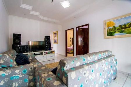 Casa à venda com 4 quartos, 224m² em Parque Novo Oratório, Santo André