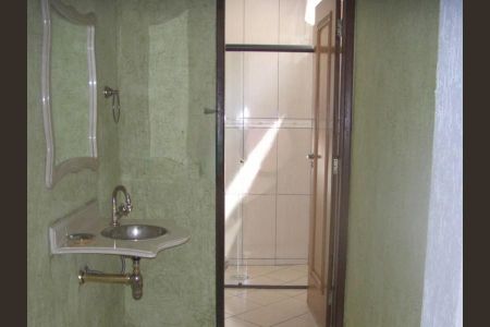 Casa à venda com 338m², 3 quartos e 4 vagas