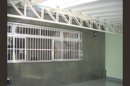 Casa à venda com 338m², 3 quartos e 4 vagas