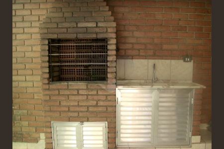 Casa à venda com 338m², 3 quartos e 4 vagas