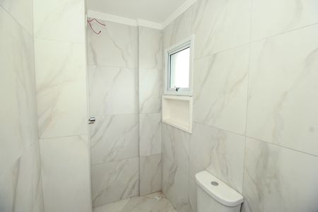 Apartamento à venda com 60m², 2 quartos e 1 vaga Apartamento à venda com 60m², 2 quartos e 1 vagaBanheiro da Suíte