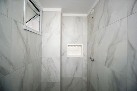 Apartamento à venda com 60m², 2 quartos e 1 vaga Apartamento à venda com 60m², 2 quartos e 1 vagaBanheiro