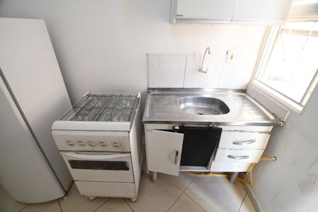 Cozinha de kitnet/studio para alugar com 1 quarto, 16m² em Cidade Universitária, Campinas