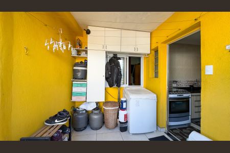 Casa à venda com 100m², 2 quartos e sem vagaÁrea de Serviço