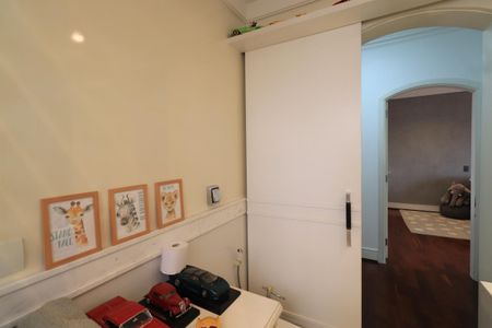 Apartamento à venda com 288m², 4 quartos e 5 vagasBanheiro Social