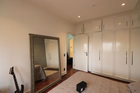 Apartamento à venda com 288m², 4 quartos e 5 vagasQuarto 2