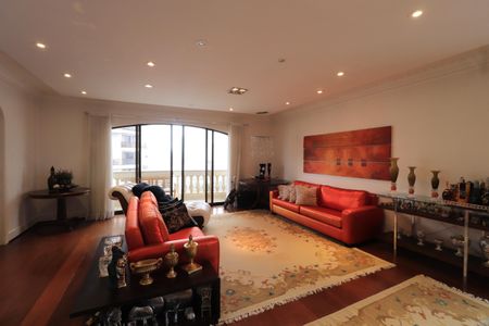 Apartamento à venda com 288m², 4 quartos e 5 vagasSala