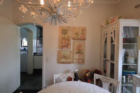 Apartamento à venda com 288m², 4 quartos e 5 vagasSala de Jantar 2