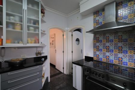 Apartamento à venda com 288m², 4 quartos e 5 vagasCozinha