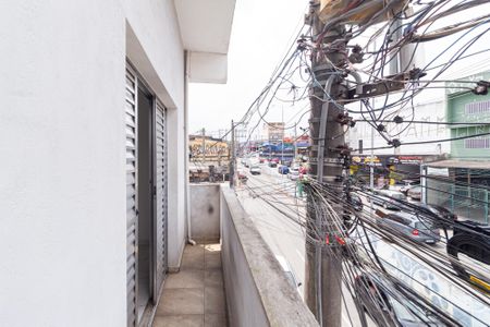 Sacada de casa para alugar com 2 quartos, 60m² em Pousada dos Bandeirantes, Carapicuíba