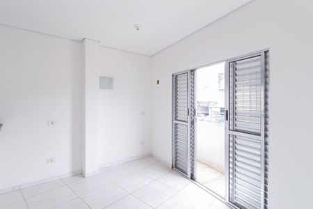 Sala de casa para alugar com 2 quartos, 60m² em Pousada dos Bandeirantes, Carapicuíba