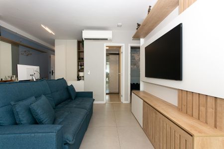 Sala de apartamento para alugar com 2 quartos, 72m² em Vila Esperança, São Paulo