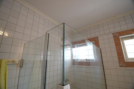 Casa à venda com 360m², 4 quartos e 3 vagasBanheiro Suíte