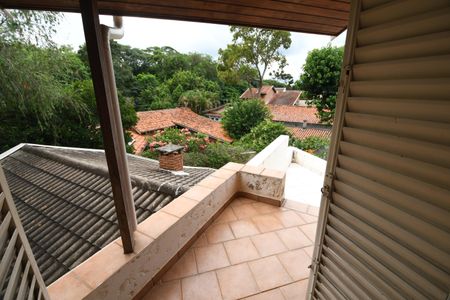 Casa à venda com 360m², 4 quartos e 3 vagasQuarto 3 - Suíte Sacada