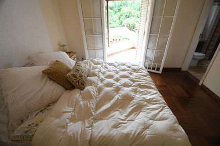 Casa à venda com 360m², 4 quartos e 3 vagasQuarto 3 - Suíte