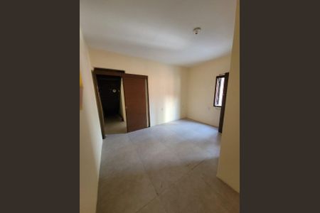 Sala  de casa para alugar com 4 quartos, 240m² em Chácara das Pedras, Porto Alegre