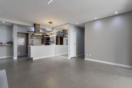 Sala de apartamento à venda com 2 quartos, 86m² em Jardim Flor da Montanha, Guarulhos