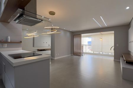 Sala de apartamento à venda com 2 quartos, 86m² em Jardim Flor da Montanha, Guarulhos