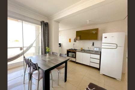 Sala de Jantar de apartamento para alugar com 2 quartos, 80m² em Ingleses do Rio Vermelho, Florianópolis