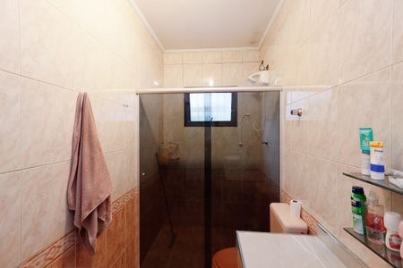 Casa à venda com 128m², 4 quartos e 2 vagasBanheiro 2