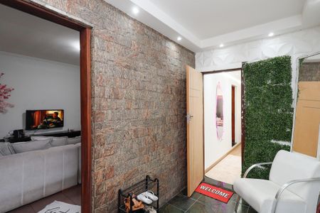 Casa à venda com 128m², 4 quartos e 2 vagasHall