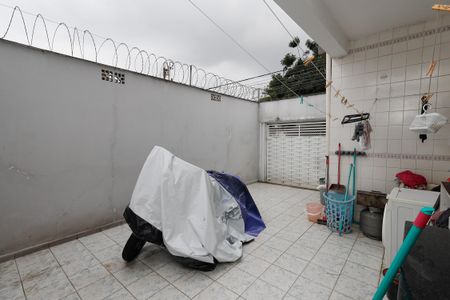 Casa à venda com 128m², 4 quartos e 2 vagasÁrea de Serviço