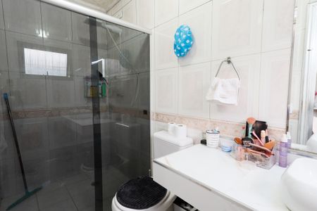 Casa à venda com 128m², 4 quartos e 2 vagasBanheiro da Suíte