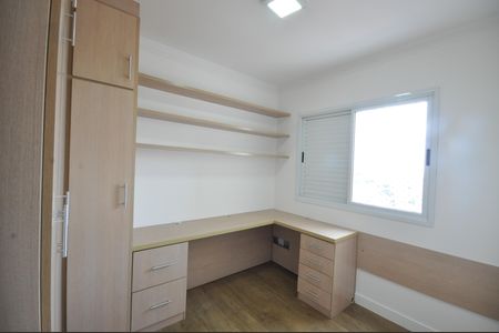 Apartamento à venda com 110m², 3 quartos e 2 vagasQuarto 2