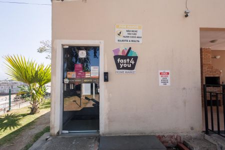 Apartamento para alugar com 49m², 2 quartos e 1 vagaÁrea comum - Mini Mercado