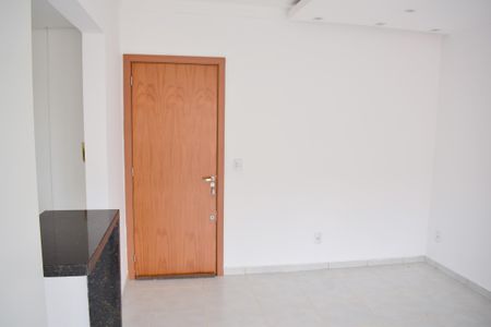 Apartamento para alugar com 55m², 2 quartos e 1 vagaSala