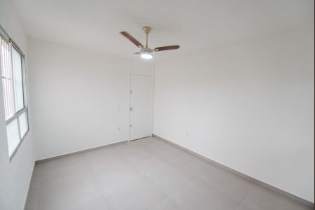 Sala de apartamento para alugar com 2 quartos, 52m² em Jardim Santa Teresa, Taubaté