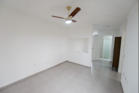 Sala de apartamento para alugar com 2 quartos, 52m² em Jardim Santa Teresa, Taubaté
