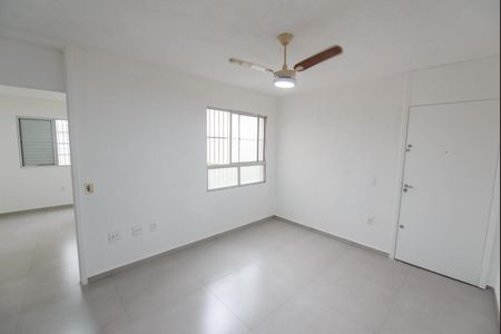 Sala de apartamento para alugar com 2 quartos, 52m² em Jardim Santa Teresa, Taubaté