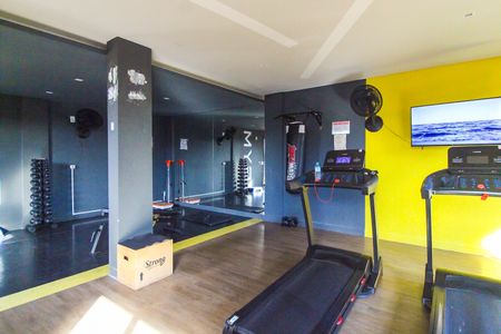 Apartamento para alugar com 36m², 2 quartos e sem vaga Apartamento para alugar com 36m², 2 quartos e sem vagaÁrea comum - Academia