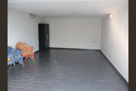 Garagem de casa para alugar com 2 quartos, 180m² em Vila Prudente, São Paulo