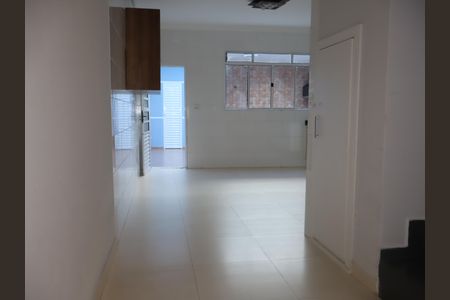 Cozinha de casa para alugar com 2 quartos, 180m² em Vila Prudente, São Paulo