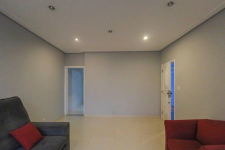 Sala de casa à venda com 3 quartos, 180m² em Vila Prudente, São Paulo