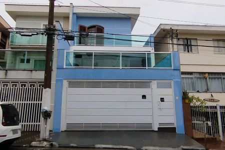 Casa à venda com 3 quartos, 180m² em Vila Prudente, São Paulo