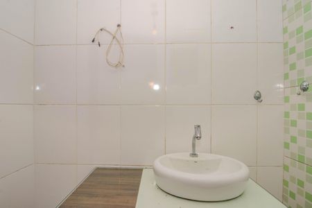 Apartamento para alugar com 57m², 2 quartos e sem vagaBanheiro