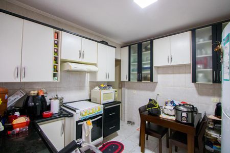 Casa à venda com 250m², 3 quartos e 2 vagas Casa à venda com 250m², 3 quartos e 2 vagasCasa 1 - Cozinha