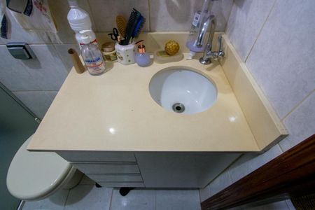 Casa à venda com 250m², 3 quartos e 2 vagas Casa à venda com 250m², 3 quartos e 2 vagasCasa 1 - Banheiro
