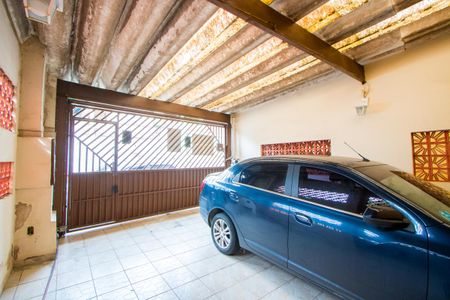 Casa à venda com 250m², 3 quartos e 2 vagas Casa à venda com 250m², 3 quartos e 2 vagasGaragem