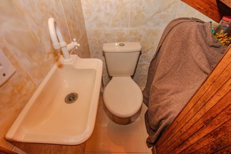 Casa de condomínio à venda com 93m², 3 quartos e 1 vaga Casa de condomínio à venda com 93m², 3 quartos e 1 vagaLavabo