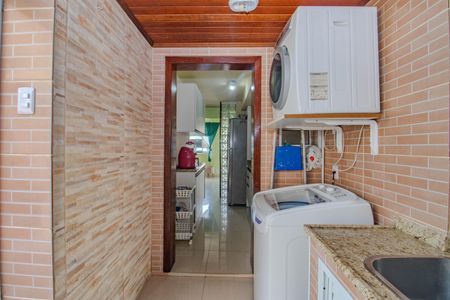 Casa de condomínio à venda com 93m², 3 quartos e 1 vaga Casa de condomínio à venda com 93m², 3 quartos e 1 vagaÁrea de Serviço