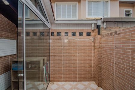 Casa de condomínio à venda com 93m², 3 quartos e 1 vaga Casa de condomínio à venda com 93m², 3 quartos e 1 vagaPátio