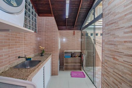 Casa de condomínio à venda com 93m², 3 quartos e 1 vaga Casa de condomínio à venda com 93m², 3 quartos e 1 vagaÁrea de Serviço