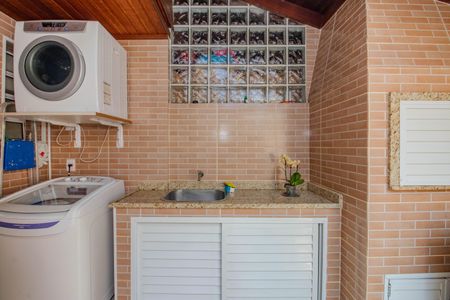 Casa de condomínio à venda com 93m², 3 quartos e 1 vaga Casa de condomínio à venda com 93m², 3 quartos e 1 vagaÁrea de Serviço